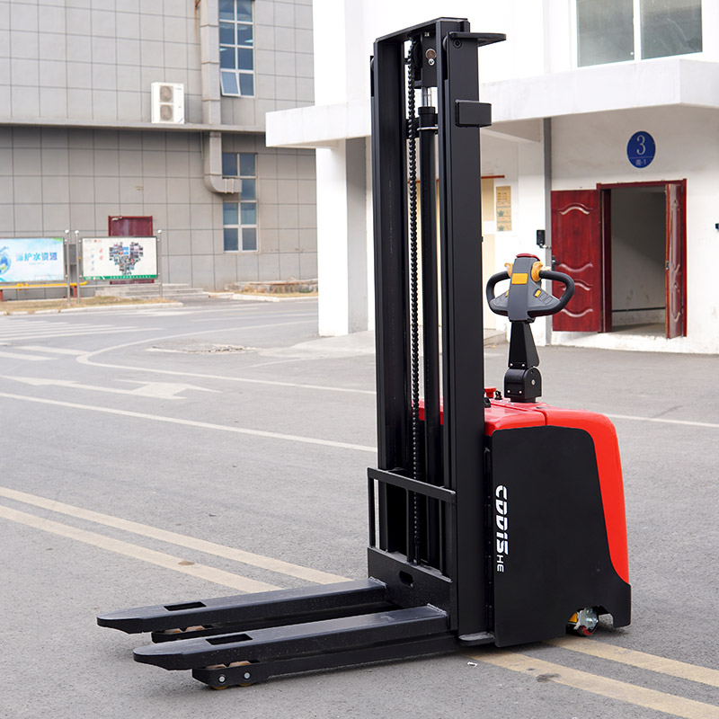 Factory Direct Walkie Stacker  - огляд і ціна Electric Forklift