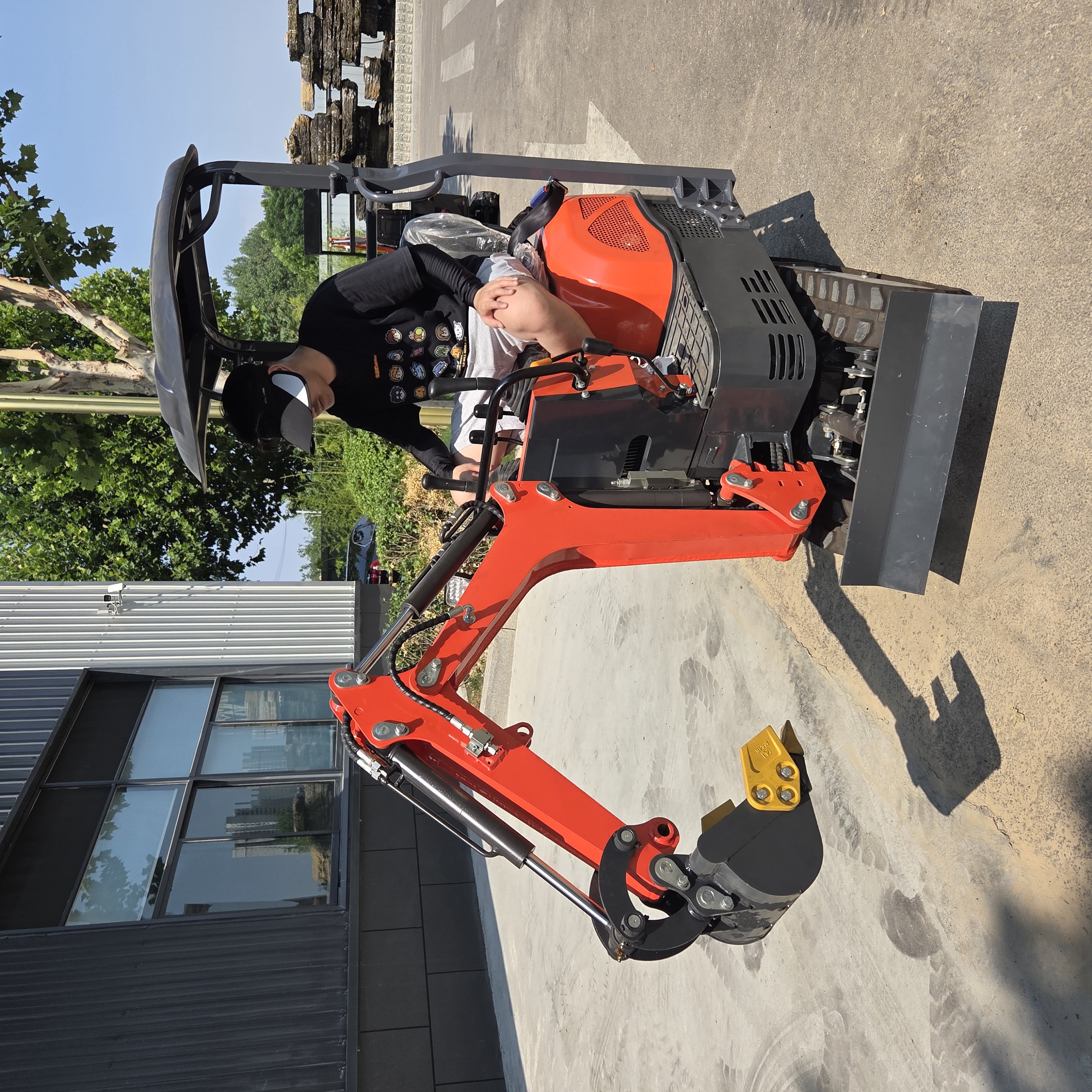 Customized High-efficiency Sma - огляд і ціна Tractor Backhoe