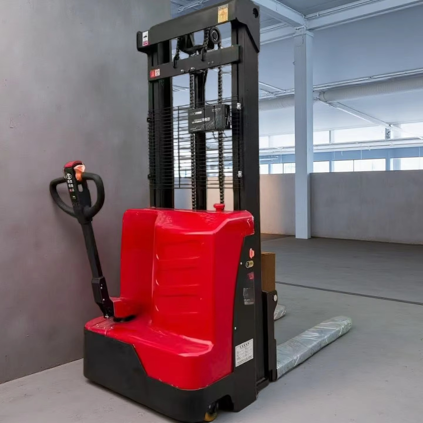 High Quality Electric Pallet S - огляд і ціна Electric Forklift