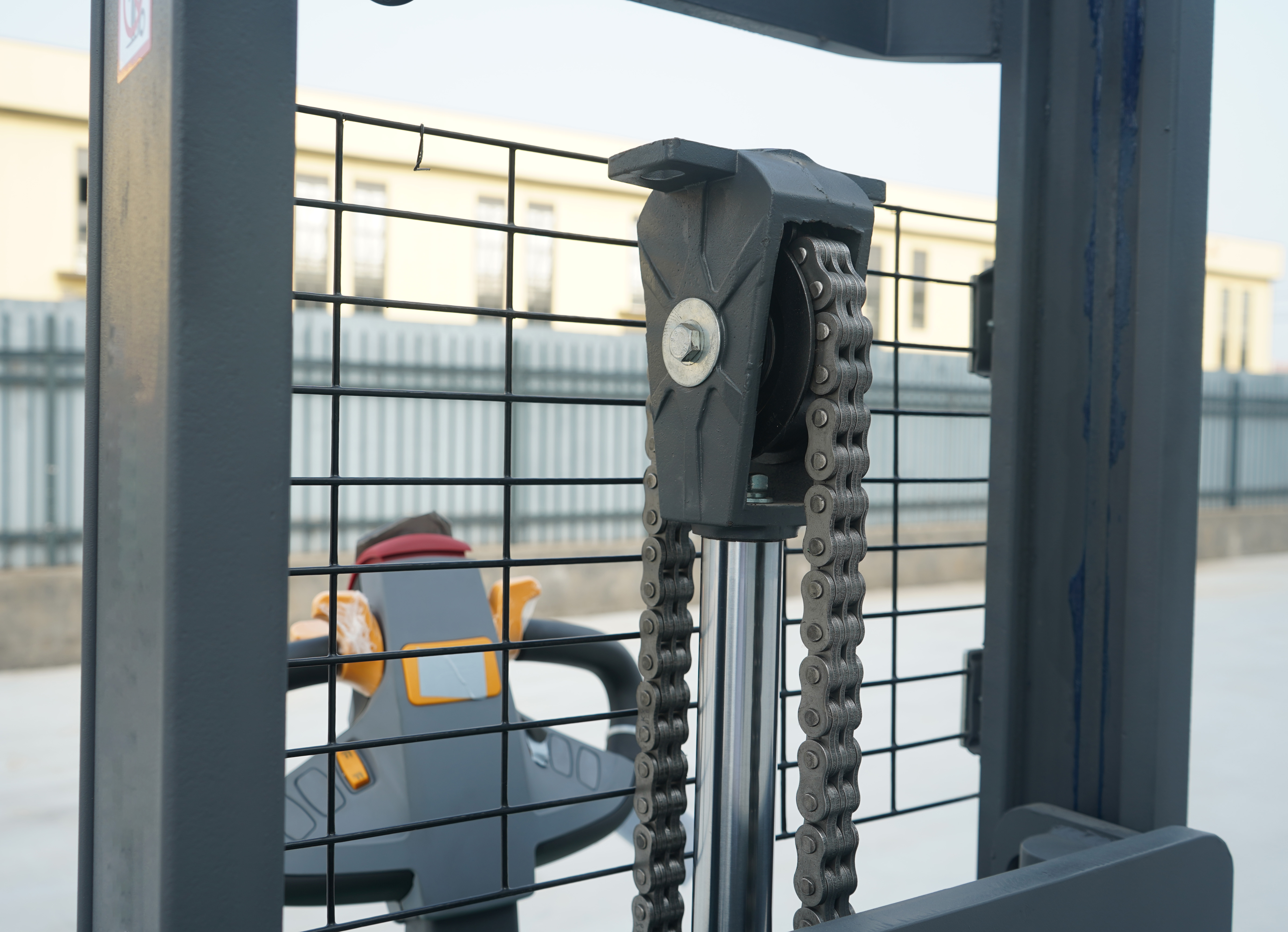 Portable Stand-On Type Electri - огляд і ціна Electric Forklift